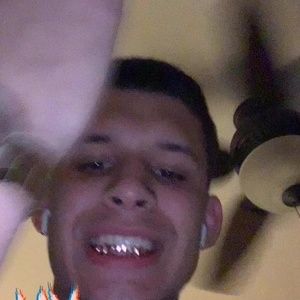 Meet your Posher, Ethan